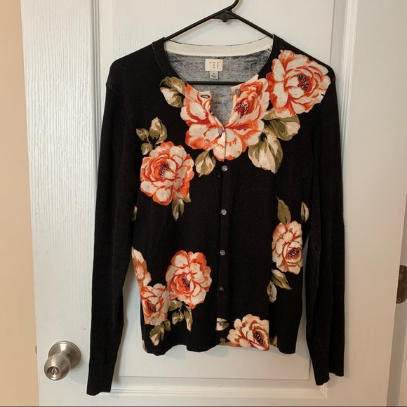 A new day floral pattern button cardigan - Picture 1 of 5